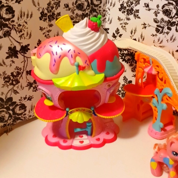 2006 MLP FERRIS WHEEL, ROLLER COASTER,  SUNDAE 🍨 - Picture 8 of 12